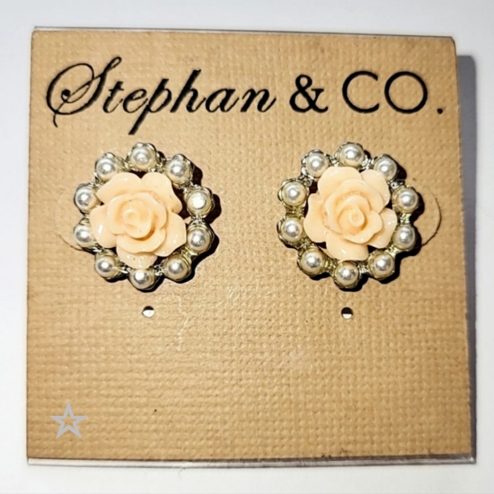PEACH CARVED ROSE & FAUX PEARL EARRINGS